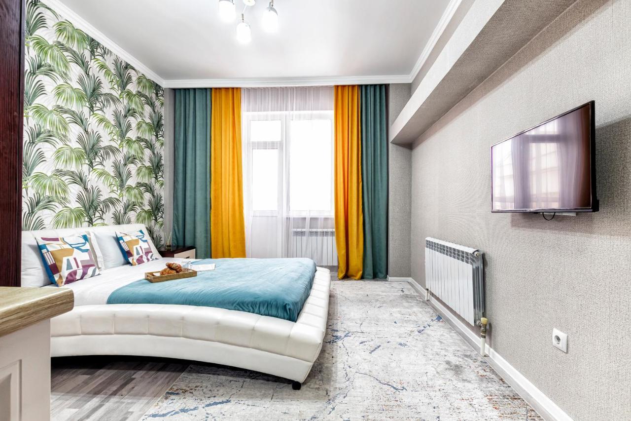 Cosy flat in the city center Astana Buitenkant foto